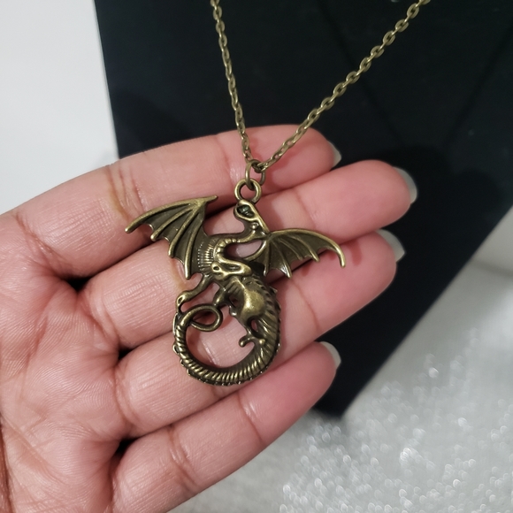 DRAGON NECKLACE - Picture 4 of 5